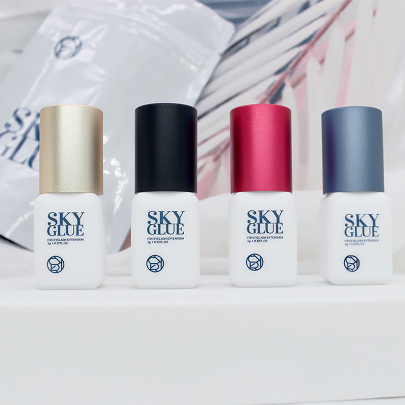 Makeup Plus Beauty - Клей Sky S Plus RA01 для